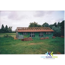 Aerdt Kippenhok van W.hendriks Beuning sestraat 8 gesloopt juli 2001 Coll. T. Hendriksen F00000178